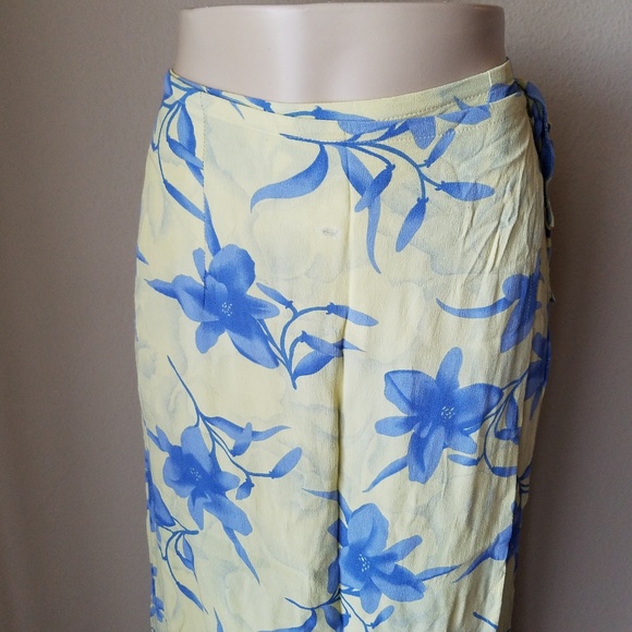 J.. Marco Galleries Yellow Floral Wrap Maxi Skirt - Picture 2 of 8
